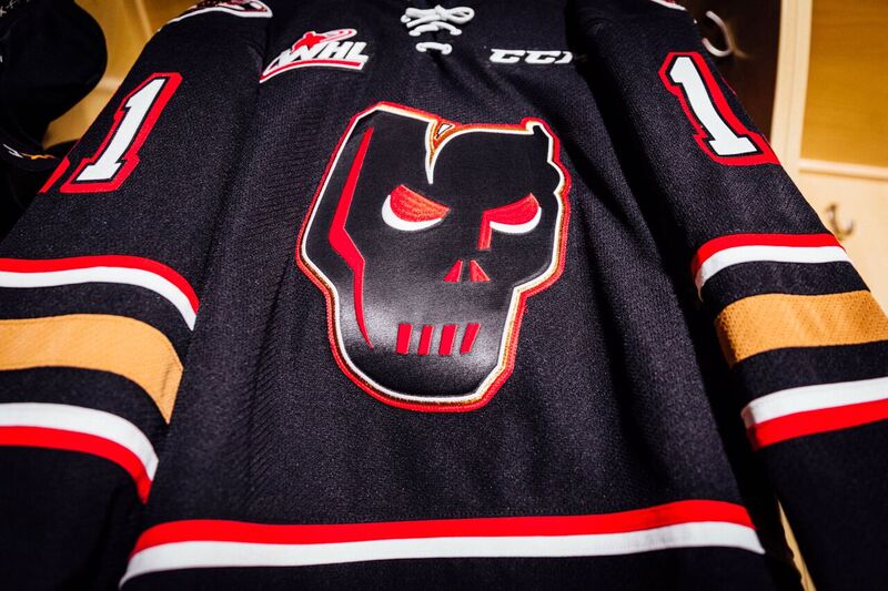 Photos New Hitmen jerseys Calgary Hitmen