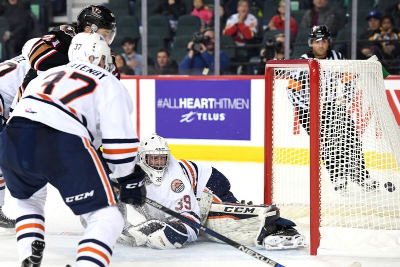 Photos Hitmen defeat Blazers Calgary Hitmen