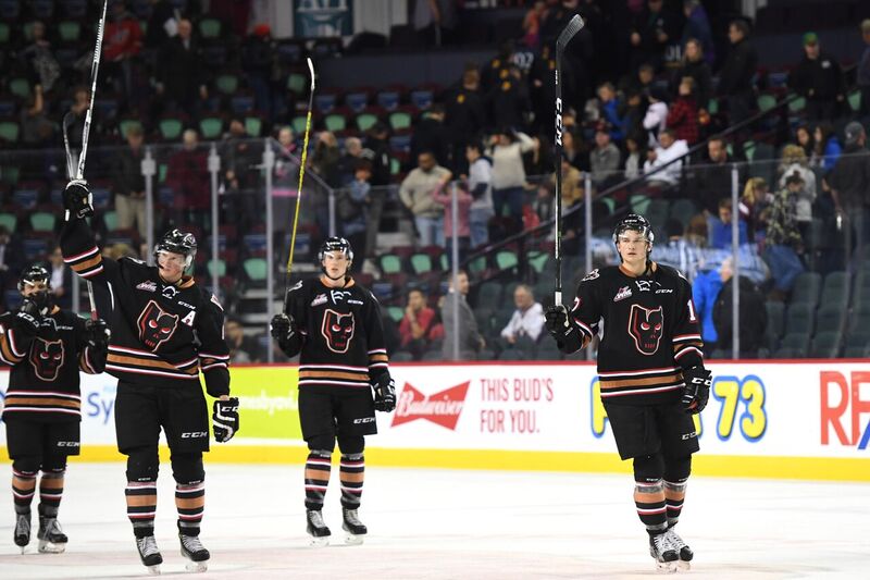 Photos Hitmen defeat Blazers Calgary Hitmen