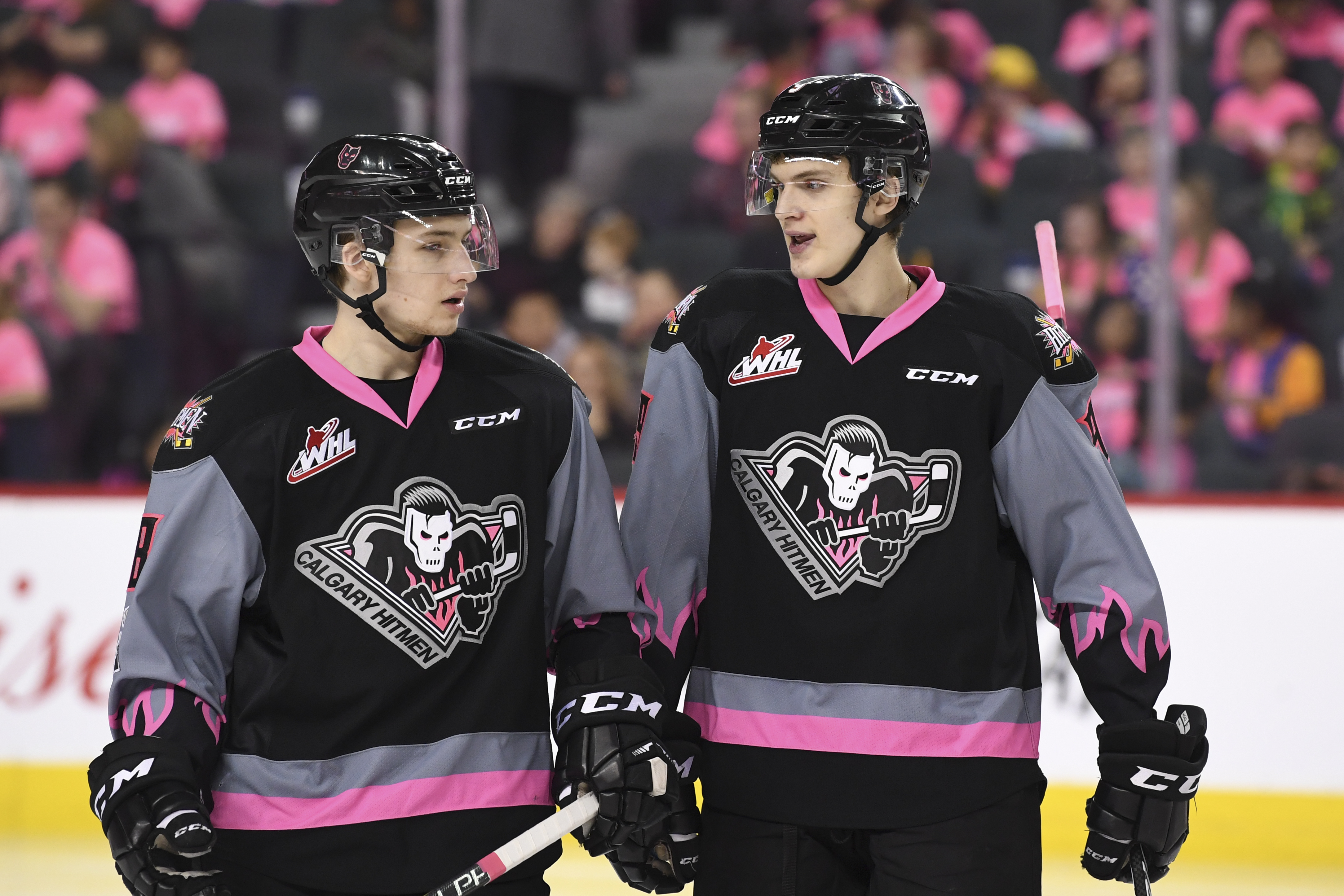 Calgary Hitmen v Swift Current Broncos