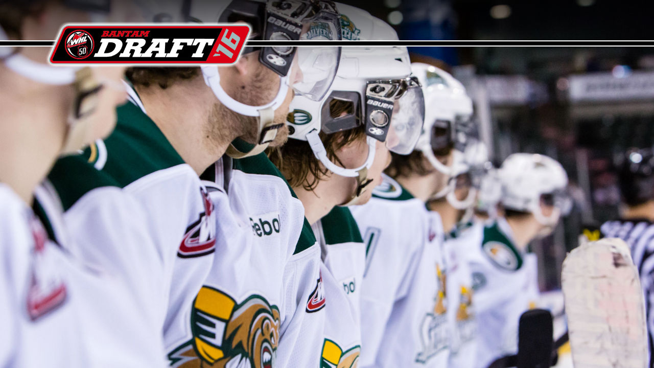 16_0505-BenchShot-Draft-FRONT