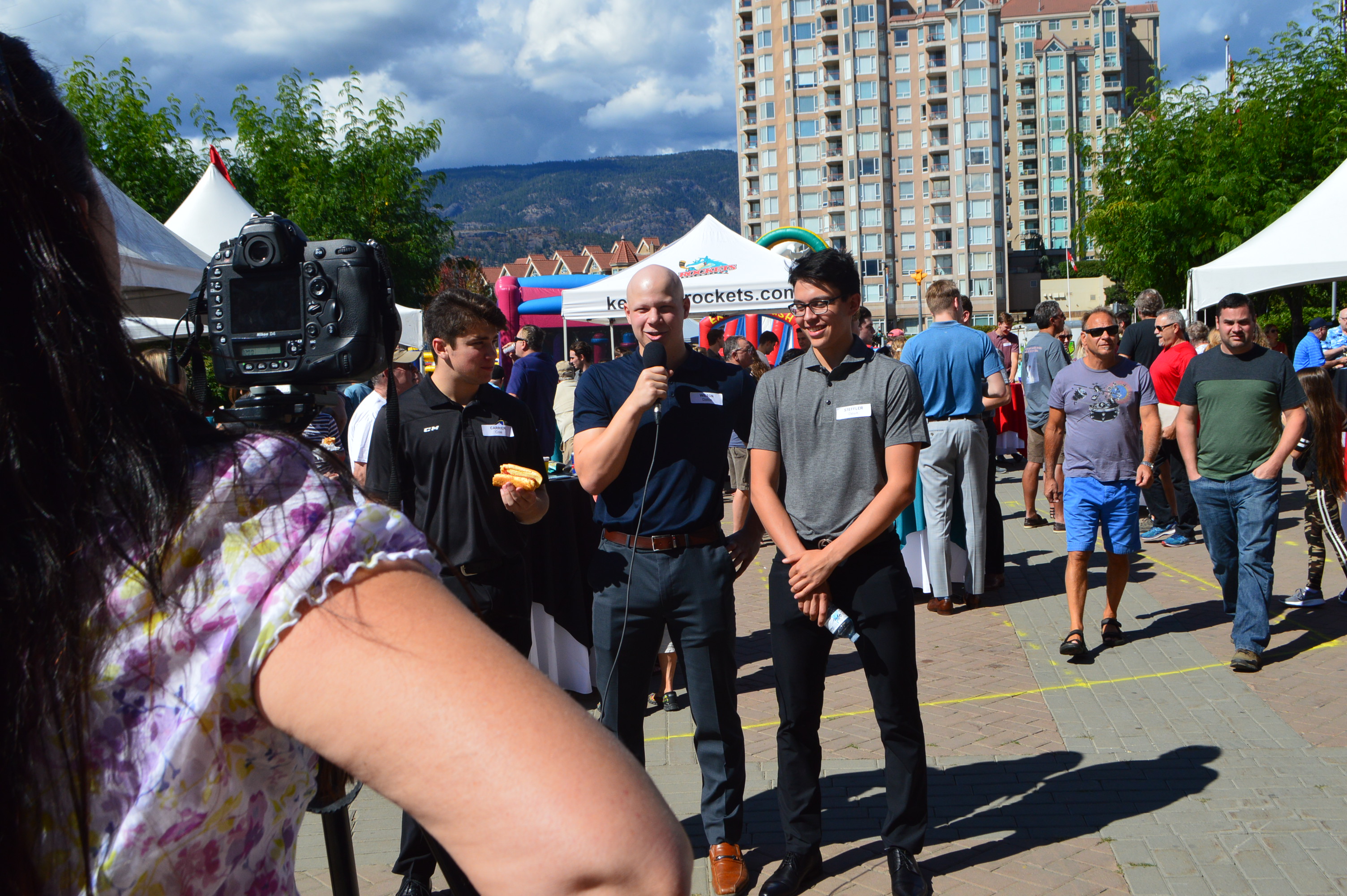 Rockets Season Ticket Pick Up BBQ Party! (Pics) Kelowna Rockets