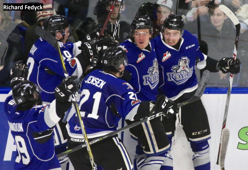 ROYALS FORCE GAME 7 WITH OT WIN OVER GIANTS Victoria Royals ROYALS FORCE GAME 7 WITH OT WIN OVER GIANTS Victoria Royals