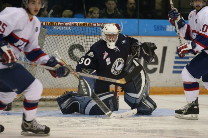 Khudobin in net for the Saskatoon Blades in 2005-06.